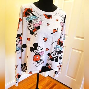 Disney Mickey & Minnie Mouse long sleeve T-shirt, size 1x, pre-owned
